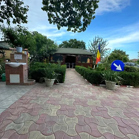 Casa Cu Flori Corbu (Constanta)