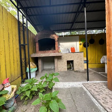 Casa Cu Flori Corbu (Constanta)