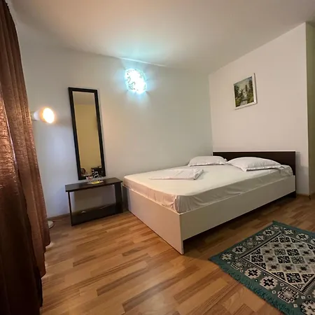 Casa Cu Flori Corbu (Constanta)