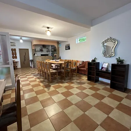 Casa Cu Flori Corbu (Constanta)